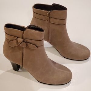 Aerosoles - Light Tan Vegan Suede Boots, Size 10